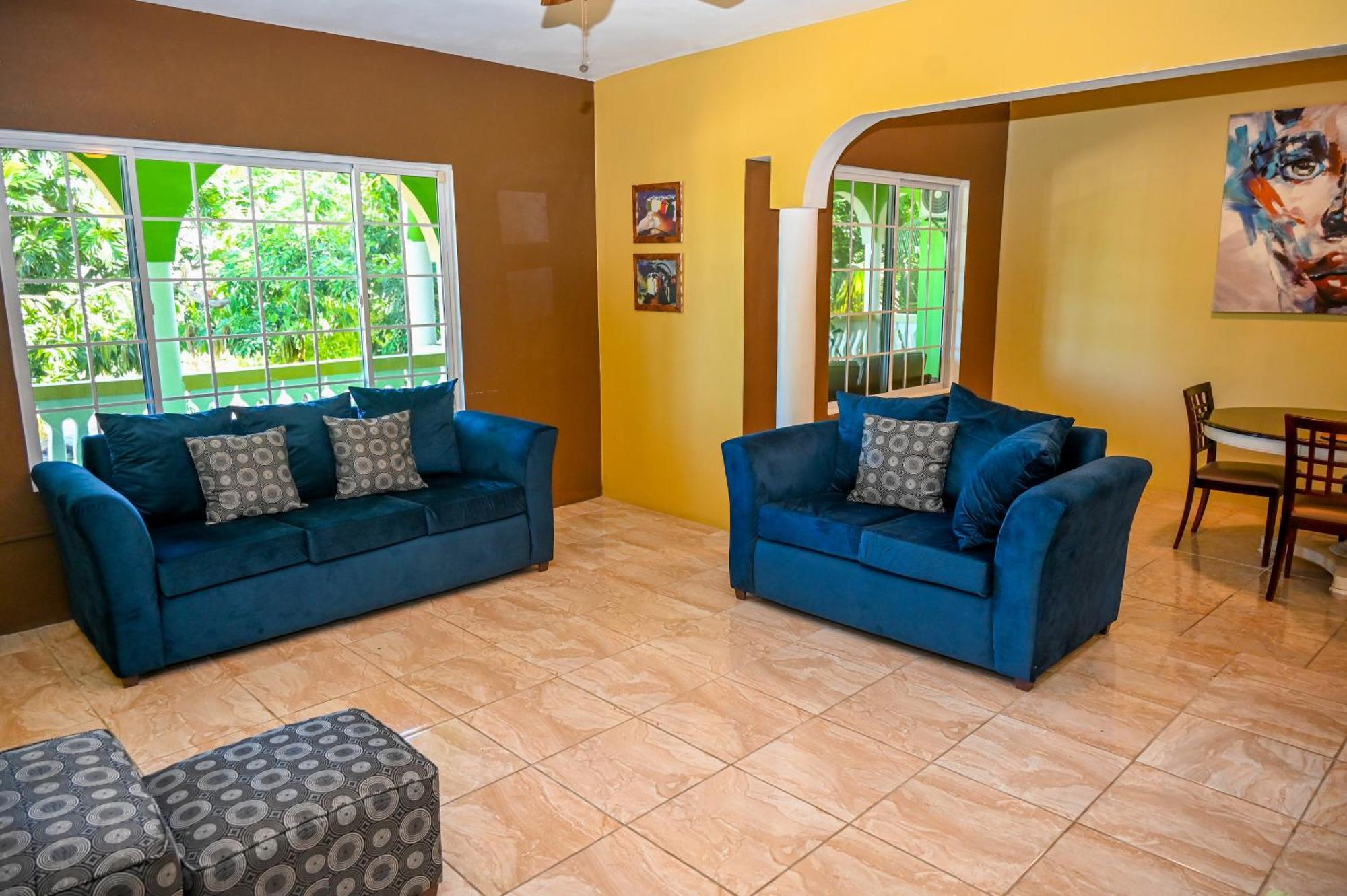 Takuma Boutque Hotel Hotel Rooms & Suites Montego Bay Exterior photo